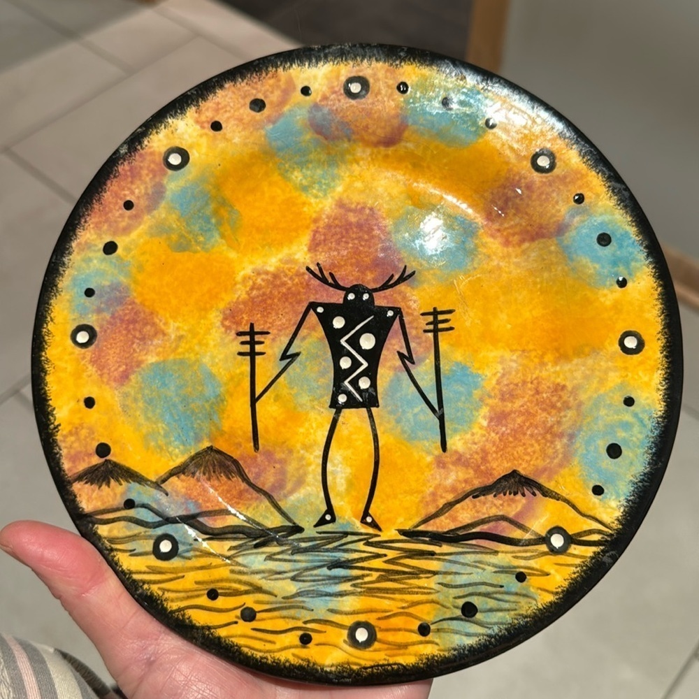 La Kiva handmade tribal plate - yellow black